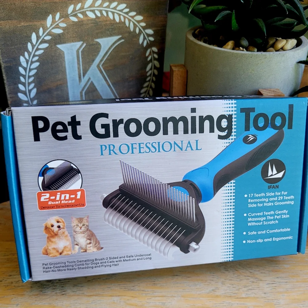 Pet Grooming Tool
